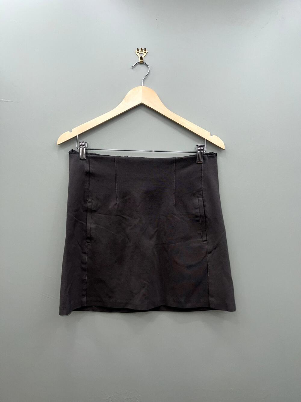 Y2K Office Siren Charcoal Mini Skirt Stretch Career Goth Chic Size 8